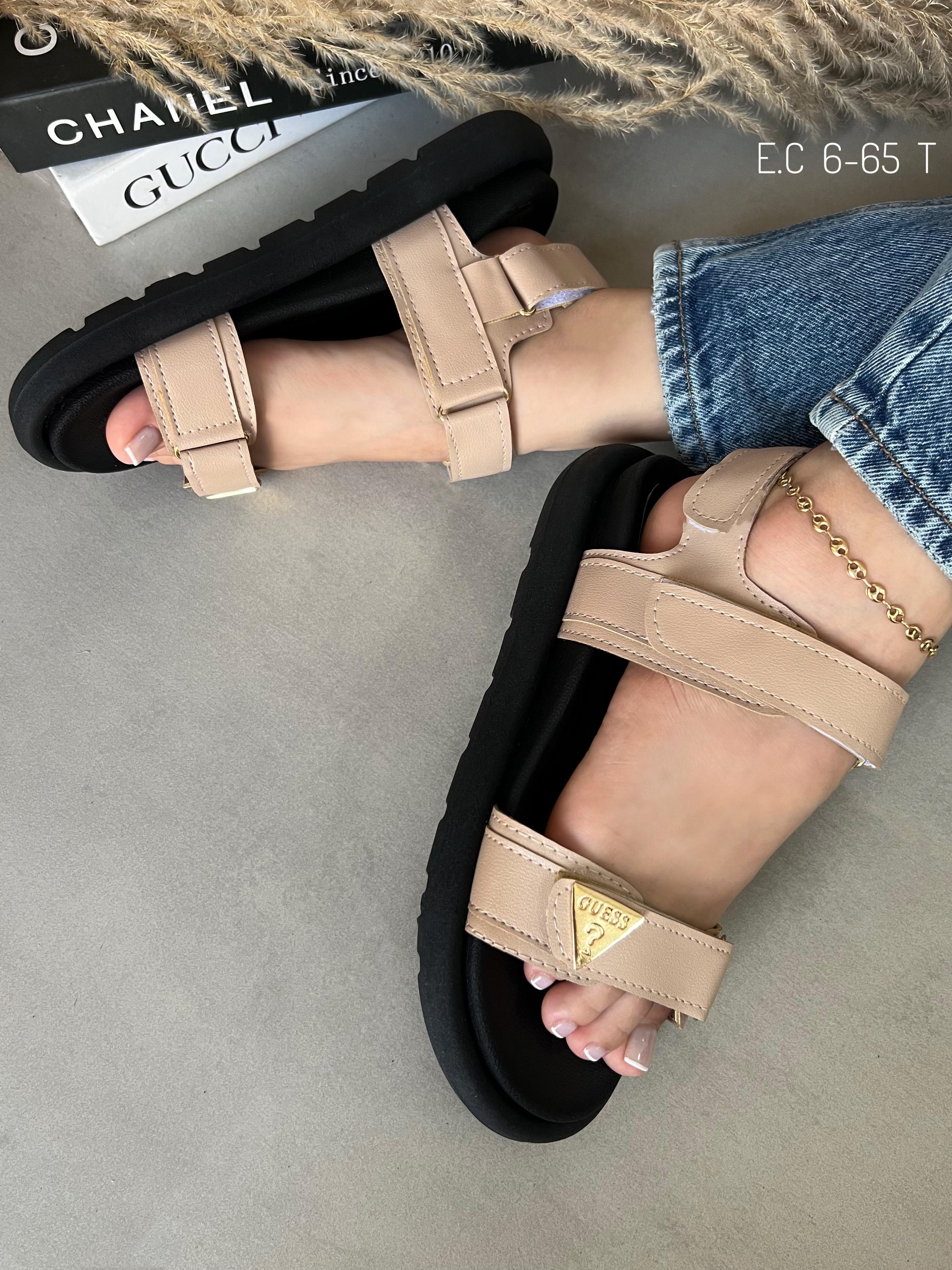 SANDALIA PRADA  1.1